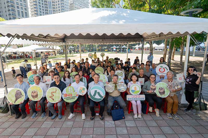 綠色保育15週年里山生活市集百攤友善農友齊聚